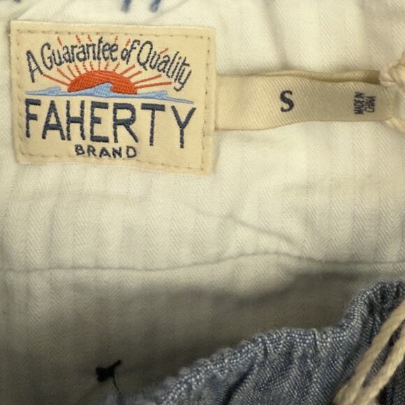 Faherty Essential Chambray Short 6.5" Drawstring Size Small indigo Dye NEW - Picture 2 of 15
